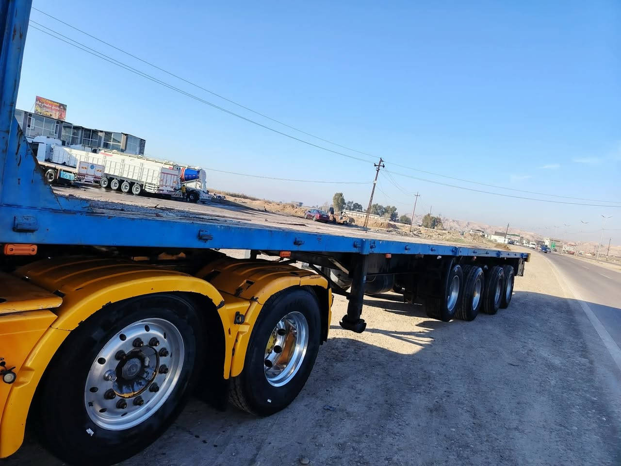 السلام عليكم ورحمة عربانه للبيع أوربي تك تاير ٣ محاور ( فصخ  وربط سليمانيه)  ***********   عنوان طوز سليمانبيك
