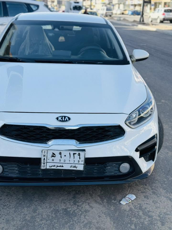 فورتي 2019 امريكي محرك 2000 دوش وكير AT
السياره كلين بدون حادث بالعراق بيها بالين صبغ جهة السائق بجم كبس بيها بارد شويه بالباب وبالجاملغ 
السياره بدون دونز  لان كيرها ٦ نمر 
تبريدها منفصل 
لايت زنون عالي ناصي
بك لايت ليد مشنري ب٤٠٠$ 
شاشه ابل كار بلي حتى السائل الي بي الشاشة منظفه وشايله يعني جديده
حدادية وباتري وتايرات وادامه اقل شهر من مسويهن
رقم بغداد باسمي 
مكاني الحله *********** 
125 وبيها مجال قليل
