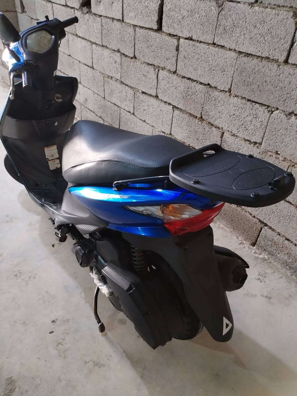 سلام عليكم شباب
. دراجه ادرس حديث ياباني للبيع خير من الله شلعه معدل فول كهربائيات شغاله حساسات شغاله نقصه بس دشبول فقط والباقي مكفول الكفرات مكفولات للاستفسار الاتصال على الرقم *********** او خاص موجود
