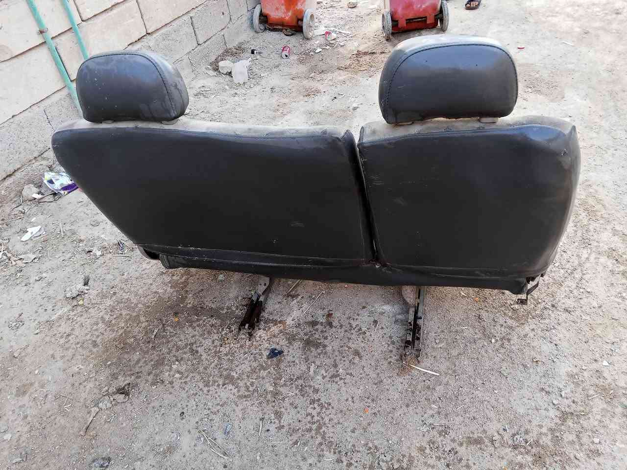 كشن منغوالي مدوشم كامل البيع 150 وبي مجال المكان ابو الخصيب حمدان ***********
