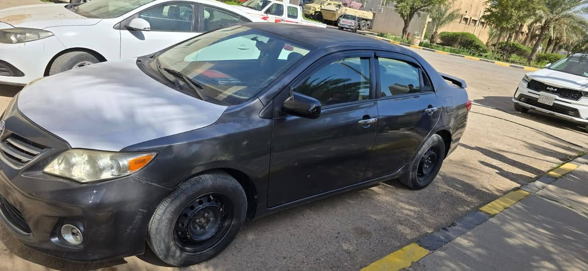 السلام عليكم 
كورلا 2009 وارد امريكي حادث الجاملغ امامي
صبغ صفحة عكس السائق
سياره جاهزه  مكانها الصابيات السياره باسمي تحويل ثاني يوم 
السعر 95$
التواصل  ***********
