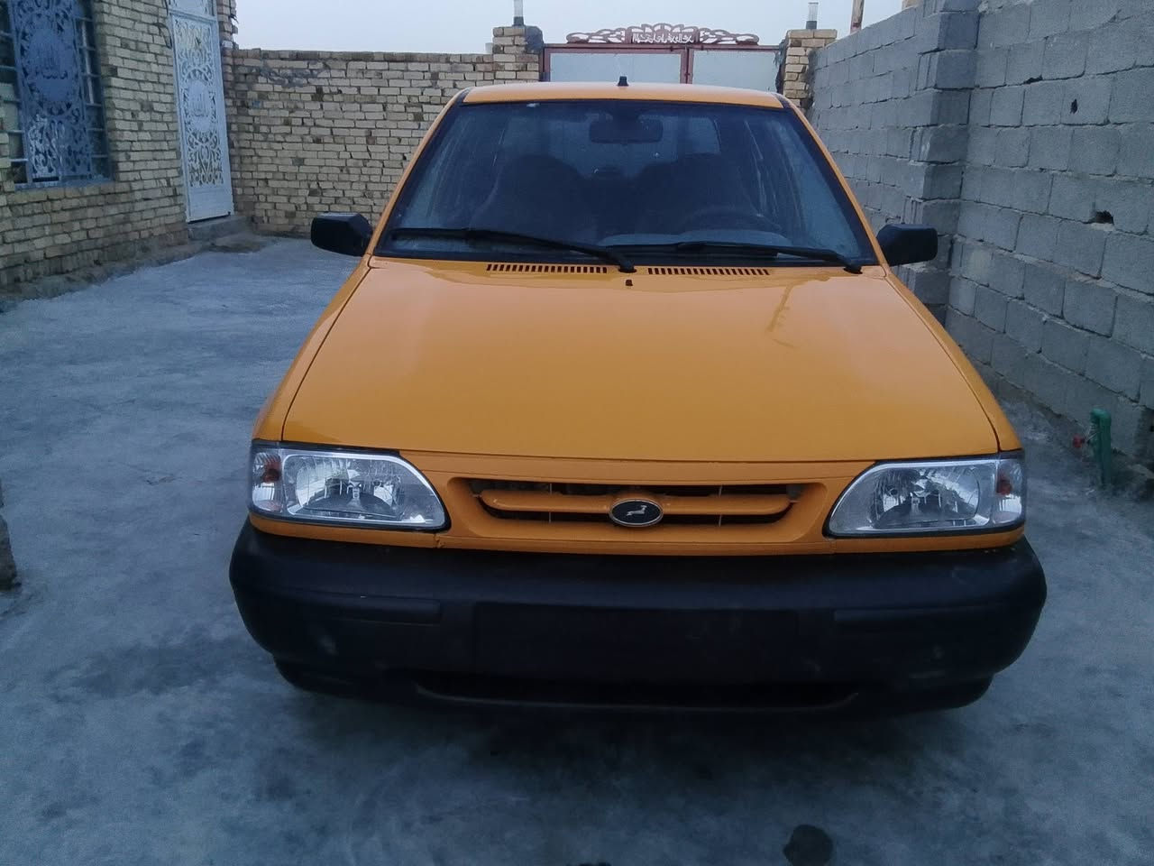 سلام عليكم للبيع سايبه 2018رقم بابل مصفره هيئه وغرامات مكفول كير مكينه حداديه تخم تاير تبريد كله جديد سياره جديده كلش مكاني ديوانيه الشراي يتصل ***********
