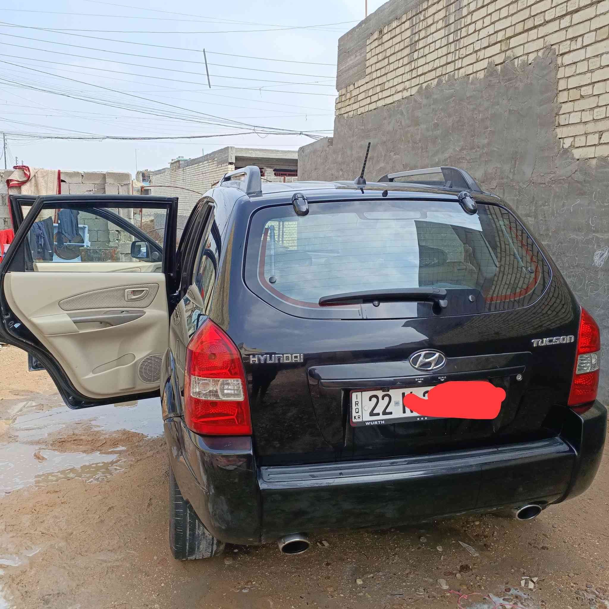 سلام عليكم توسان ٢٠٠٩ خليجي محرك ٢٠٠٠ فول مكفوله من صبغ ولضربه باسمي لسعر ١٢٥ وبي مجال مكاني بغداد***********
