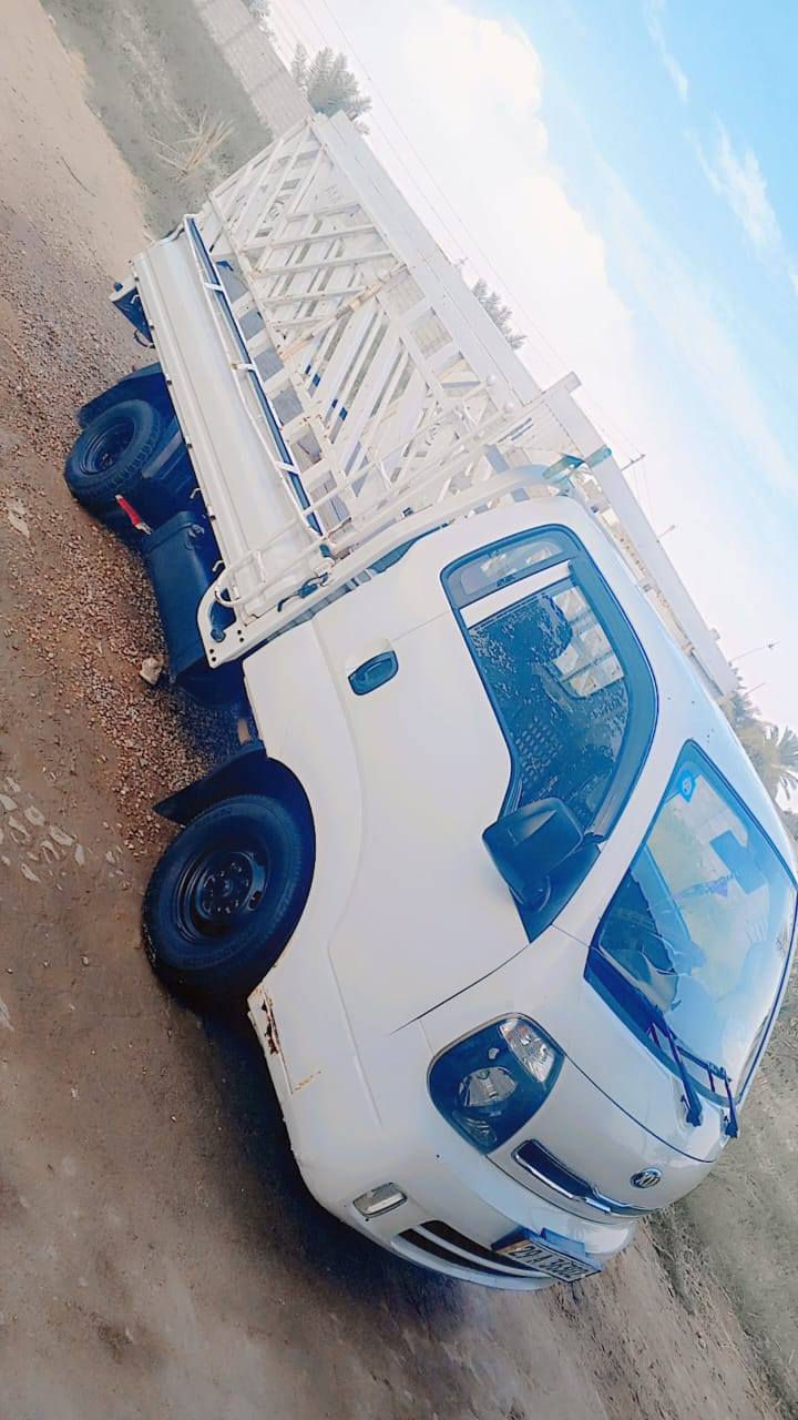 كيا حمل موديل ١٧
كفاله عامة ما عدة الدوسات بيهن خياس
 رقم واسط بأسمي تحويل ثاني يوم مكان السيارة بالكوت
هذا رقمي 
.. ***********
