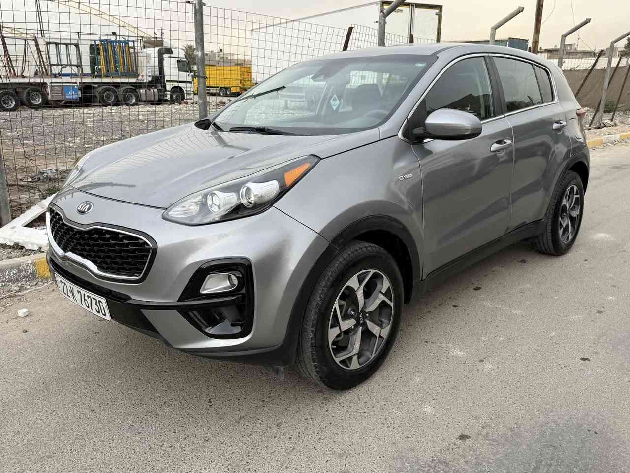 سبورتج مديل 21اربيل تحويل مباشر سعرهه 138وبه مجال مكانه بغداد *********** صورالحادث بل منشور نص فول بجم كبس لغد شاصي مكفولات السياره جديده كل نقص ما بيهه ماشيه 67 ميل كير مكينه مكفولات بيهه 5 قطع بس رش بدون تبديل كرد بصيط
