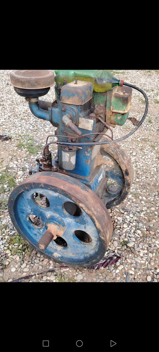 سلام عليكم ورحمة الله وبركاته للبيع جميع انواع المولدات كل واحد وسعرو عنوان كركوك حويجه الاتصال على الرقم ***********
