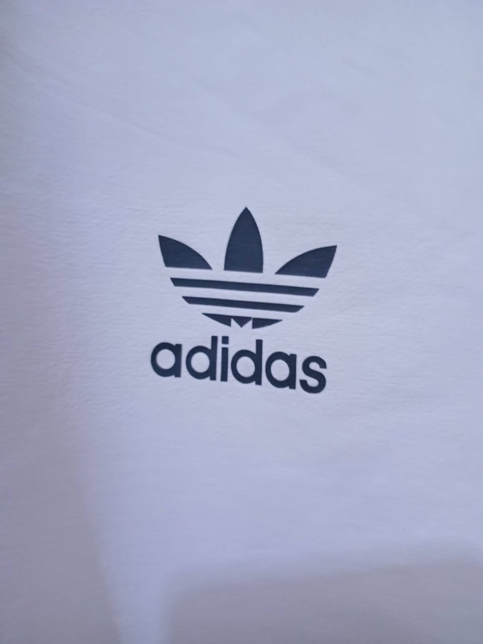 ماركةadidasشرط اصلي نضافه100%🤍⚪🫣


**إذا كنت صاحب هذا الإعلان وتريد حذفه لأي سبب، رجاءا أرسل رسالة إلى الدعم الفني**