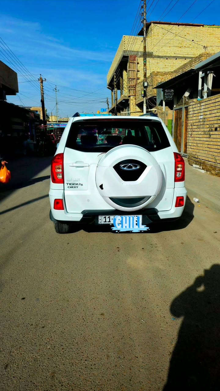 السلام عليكم ورحمة الله وبركاته للبيع تيكو3
2018 رقم بغداد انكليزي الجديد سنوية جديدة السيارة بسمي
 سيارةجاهزه  كير مكينه بلاد على وضع الشركه ماشيه السيارة 78 الف  كير أوتو ميكانيك مكينه ٢٠٠٠ صدر أمامي خلفي كله تمام  بيها بارد بجاملغ الامامي اثر طخة مال دراجة كشنات جلد بلادي تحكم ستيرن فتحه كهرباء شاشه كامره تبريد ثلج تدفئه مكان السياره بغداد المعامل
السعر 88
***********
