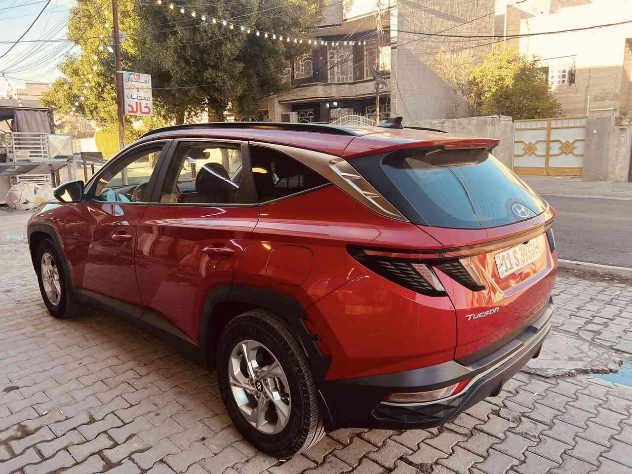 توكسان  2022 فئة SEL
‏
‏
‏   
‏السيارة فول ماعدة فتحة سقف 
‏بغداد رقم دولي
‏ فحص وهزة. جاهز
‏ وارد أمريكي 
‏قطعة وحدة ربع بند صور الحادث موجودة بالمنشور السيارة نظيفة وجاهزة مكينة 2.5L تحتوي على بصمة تشغيل وتشغيل عن بعد كشن كهرباء مع تدفئة شحن لاسلكي رادار أمامي وخلفي وجانبي نظام النقطة العمياء مانع تصادم أمامي وخلفي مانع انزلاق أوتو هولد خمسة أنظمة قيادة هاند بريك إلكتروني تبريد قطعتين  لايتات LED عدسة زينون بلادي شاشة مع كاميرا خلفية دوارة تحديد مسار مثبت سرعة وتحكمات على الستيرن 
‏📍 العنوان: بغداد الشالجية   
‏ 📞 للاستفسار ***********
‏
‏ السعر 182
‏
‏ ‏
