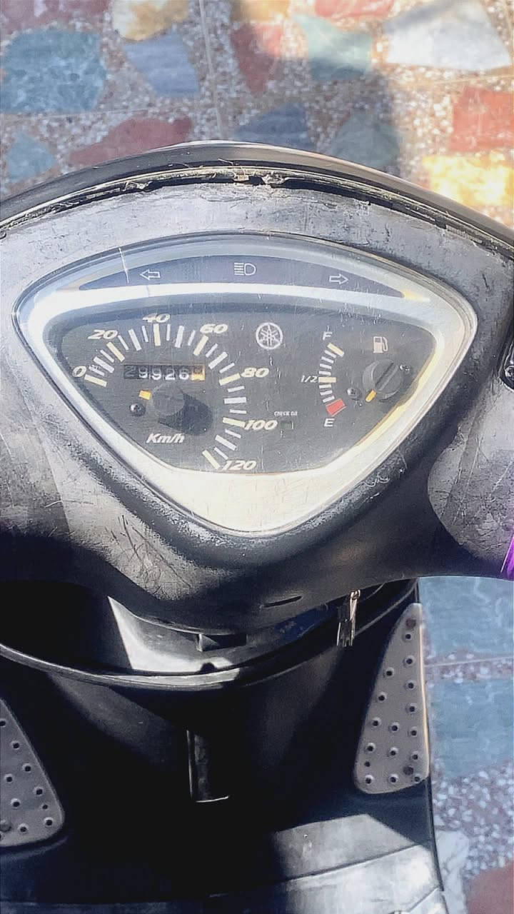 السلام عليكم ورحمت الله وبركاته من رخصت الادمن ……..دراجه ماكس 120km دراجه خير من الله نكره هندر نقصه بس سلف جيب وشغل كهربائيات كامله والدراجه احلا من صوره بلواقع الدراجه معروضه ب700بيه مجال بسيط حك الجيه رقم الهاتف *********** ….عنوان المدينه…ملاحضه الدراجه 55بلادي ممفتوحه ولاخيط تبخير ولاتنقيص جيب فيتر وافحص 🙏
