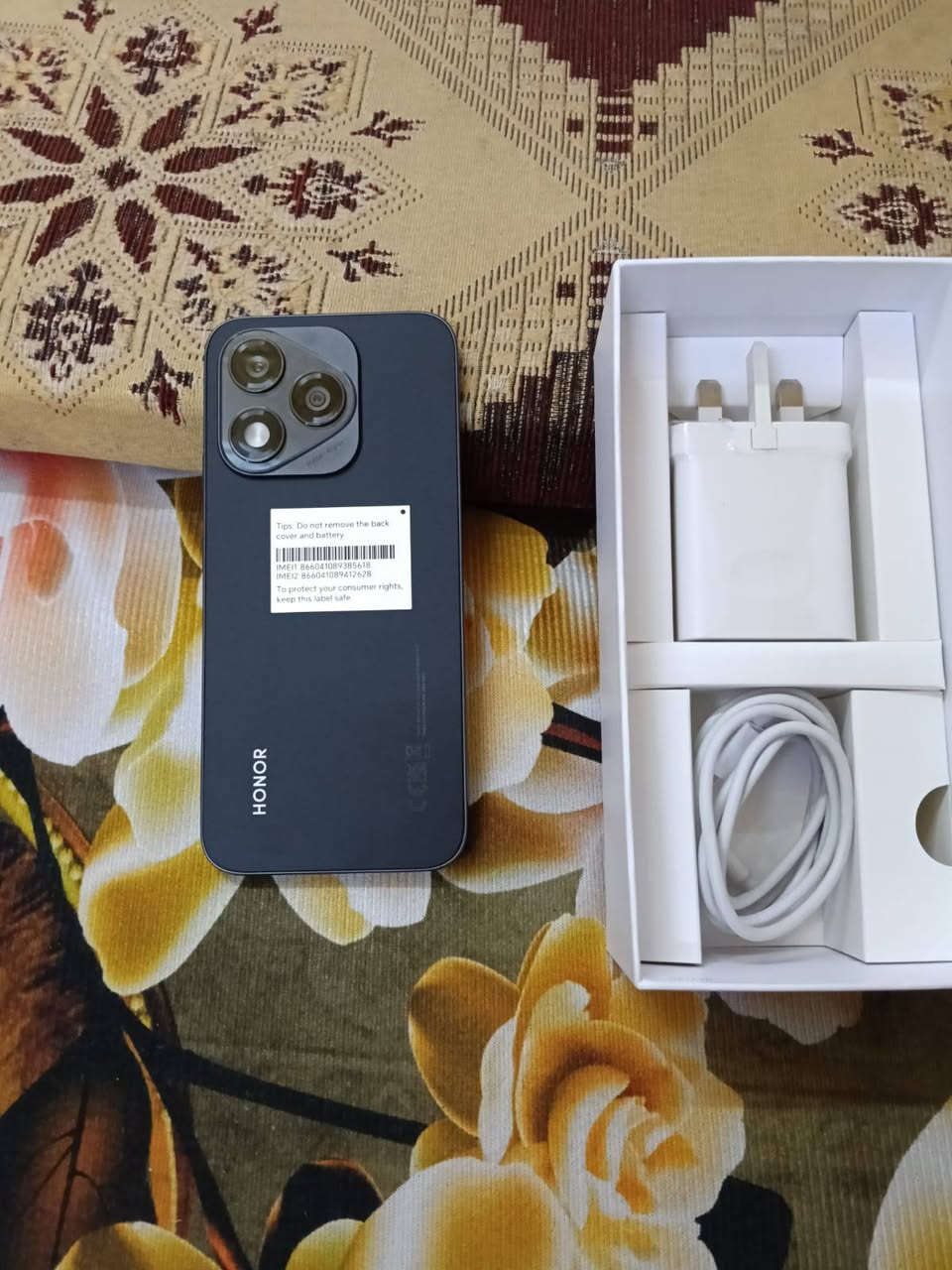 هونر 400لايت للبيع جهاز جديد مستخدم سبوع كامل ملحقاتها السعر 300الستفسار واتساب
***********
