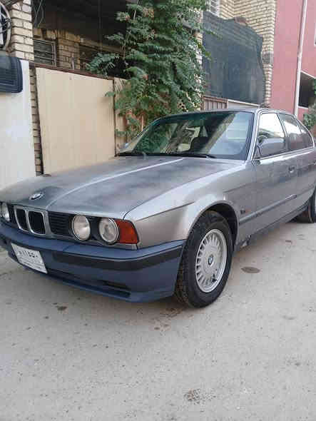 سلام عليكم من رخصه الادمن المحترم للبيع ٥٣٥  بيهه نقوصات بسيطه ماكو وكت اكملهن سنويه لل ٢٧ بسمي تحويل ثاني يوم موديل ١٩٩٢ غير متواجد ع الفيس رايدهه ٤٣ بغداد الشعب للستفسار ***********
