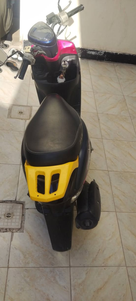 دراجه بوليس للبيع  كامل مواصفات نضيفه سرعه و شلعه ***********
