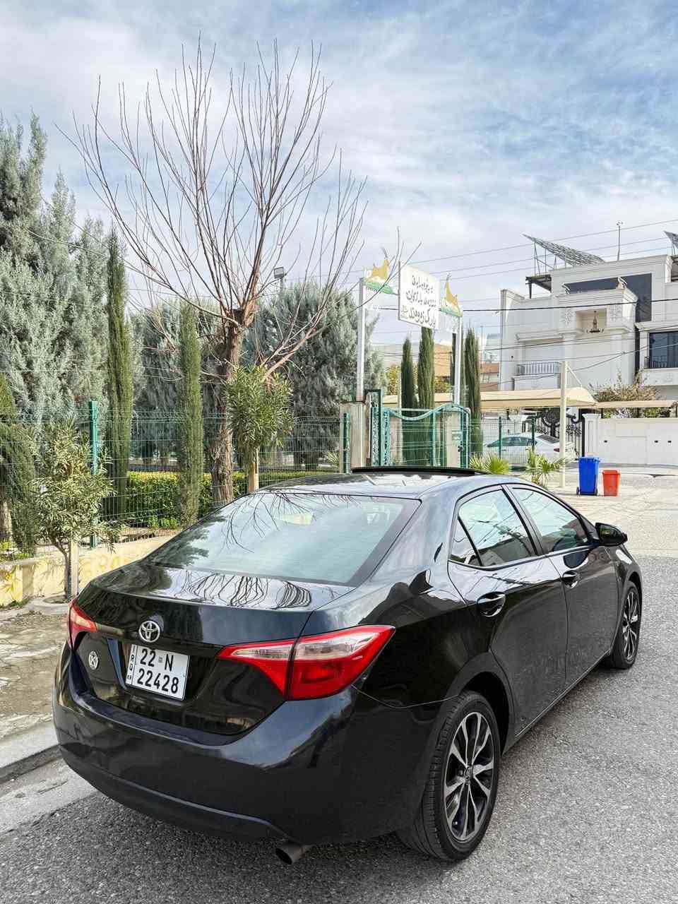 ✅تويتا كورلا ٢٠١٩ سلايد مواصفات امريكى 
ماشية ٩٣ قطعتين صبغ بدون ارباك سعر ١٣٨ 
مواصفات سلايد كشن هيتر سكان هيتر رادار شاشة كاميرة 
محرك ١.٨ مرغوب بشرط ممفتوح مكان سيارة اربيل 
***********_*********** أربيل, العراق
