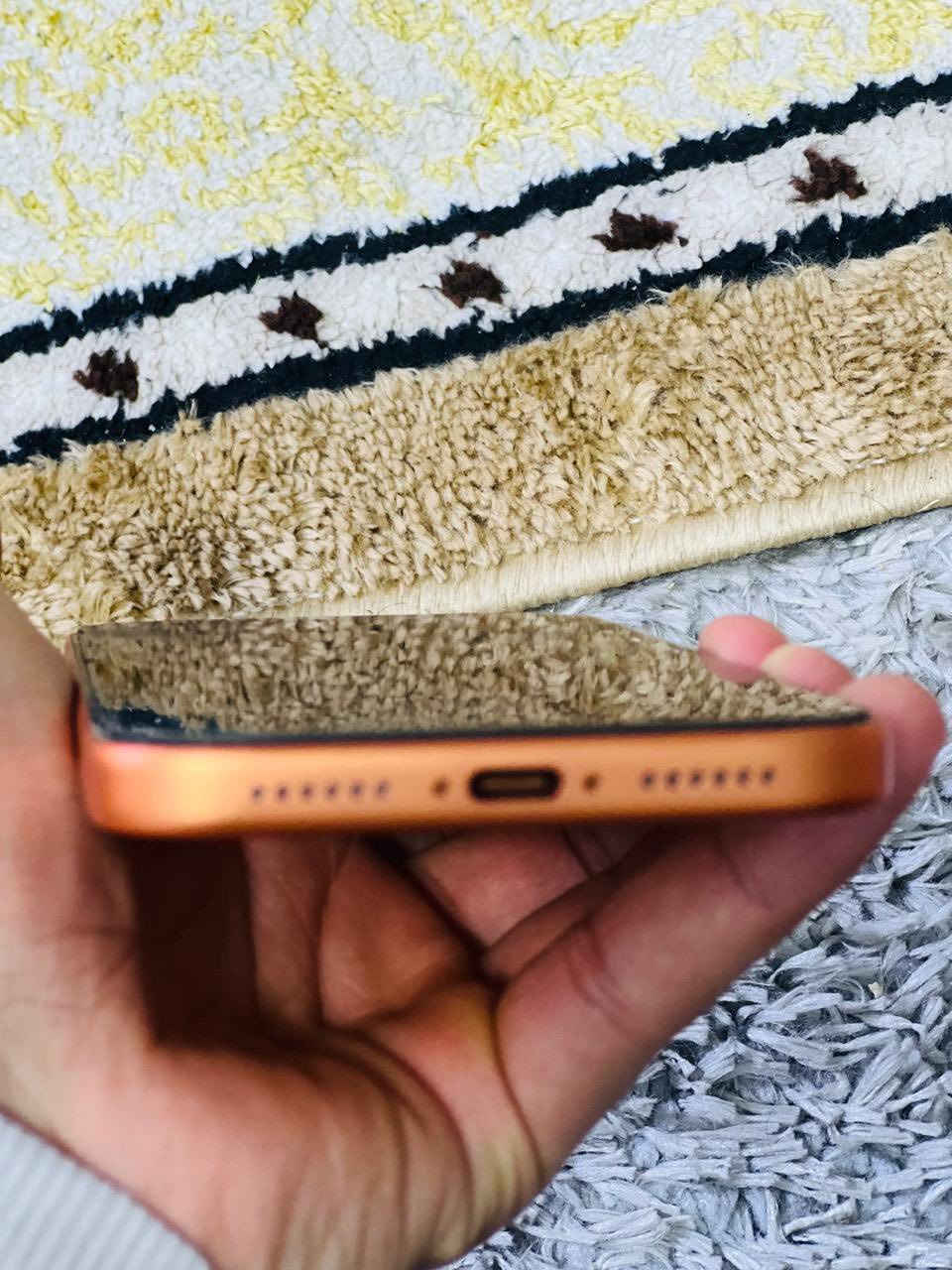 17برو ماكس جهاز جديد🤍
بطاريه 🔋100‎%‎
مشحون 55‎%‎
عربي شرق اوسط 
باكيته ملحقاته كامله جهاز ع وضع لشركه جديد 
جهاز شريحه اكترونيه 
256❤️‍🔥
سعره  $.   مليونين وبي مجال
 
الرمادي لخمسه كيلو 
***********📞
