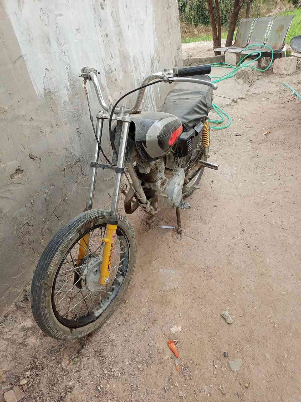 دراجه كلك للبيع كايمه سعر 150
***********
