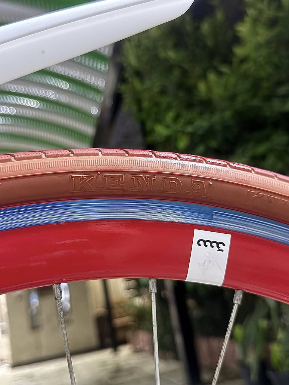 أخوتي اليوم موديل وقطعه مميزه 🇬🇧أصلية🔥🔥
🔵 بايسكل c700 حجم28🚴🏻‍♂️ فريم L قطعة بريطانية🇬🇧 أصلية 

🔵الوياله مختمه وبلاد ✅ تايرات نوع KENDA🛞💯

🔵نظام السستم SHMANO ☀️ 

🔵نظام البريكات TEKTRO🔥بحالة الوكاله 

🔵نظام فتح قفل PROMAX✅ كولهه مختمه

🔵سرج طبي للمسافات الطويله يتحمل اوزان لل 150KG 

🔵قاعدة مطاره+مطاره أصلية🔥 

🟡القطعه كاملة من الويل للويل وضمان تراي كرخ ورصافه🔥

/🔆وبسعر جداً جداً مناسب/🔆 

🟡 السعر ١٧٠ الف قفل🔥🔥🔥مكاني بغداد الأورفلي 📍

رقمي📞        ***********
