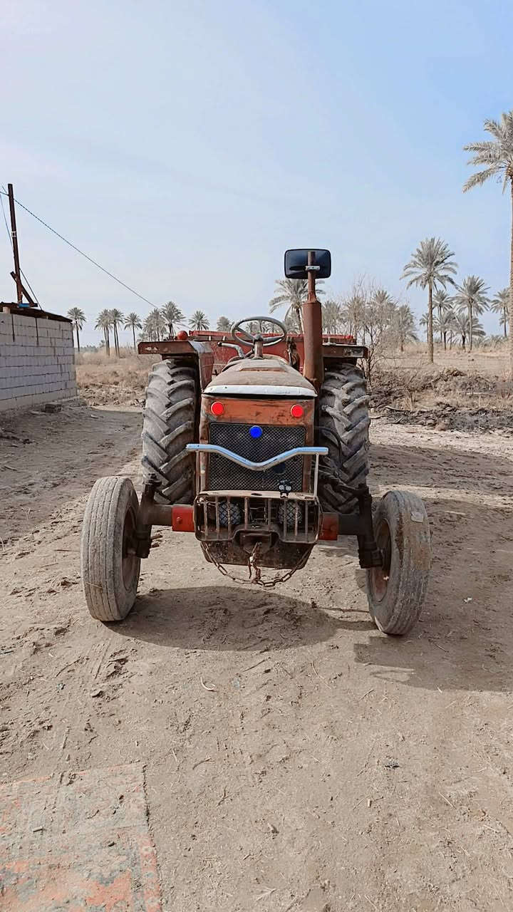 سلام عليكم اخوان عنتر للبيع موديل 88 شرط الرفع عربانه ولكراب باور سلف دينمه باتري كله جديد كهربائيات كله جديد وياه عربانه وفدان خميسيه العنوان كربلاء طويريج قرب محطت لكهرباء الخيرات السعر 6،500 للتواصل رقم الهاتف ***********
