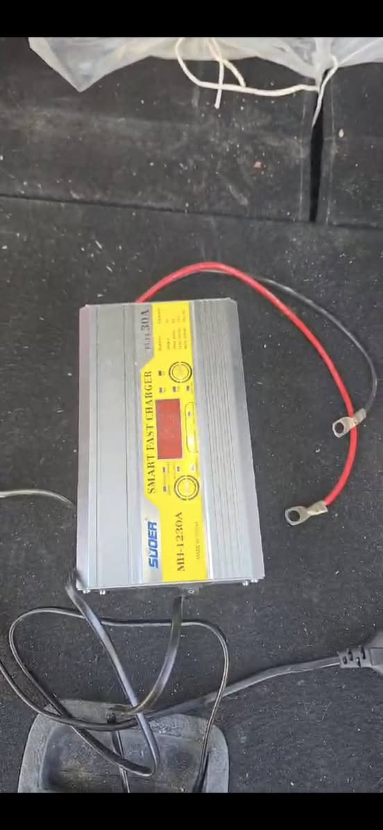 هب مايكروتك ١٠٠٩ نضيف جدا مابي اي مشكله السعر ٥٠٠ الف
شاحنة بطاريات ما مشتغله ولا دقيقه ٣٠ امبير السعر ٣٥ الف


**إذا كنت صاحب هذا الإعلان وتريد حذفه لأي سبب، رجاءا أرسل رسالة إلى الدعم الفني**