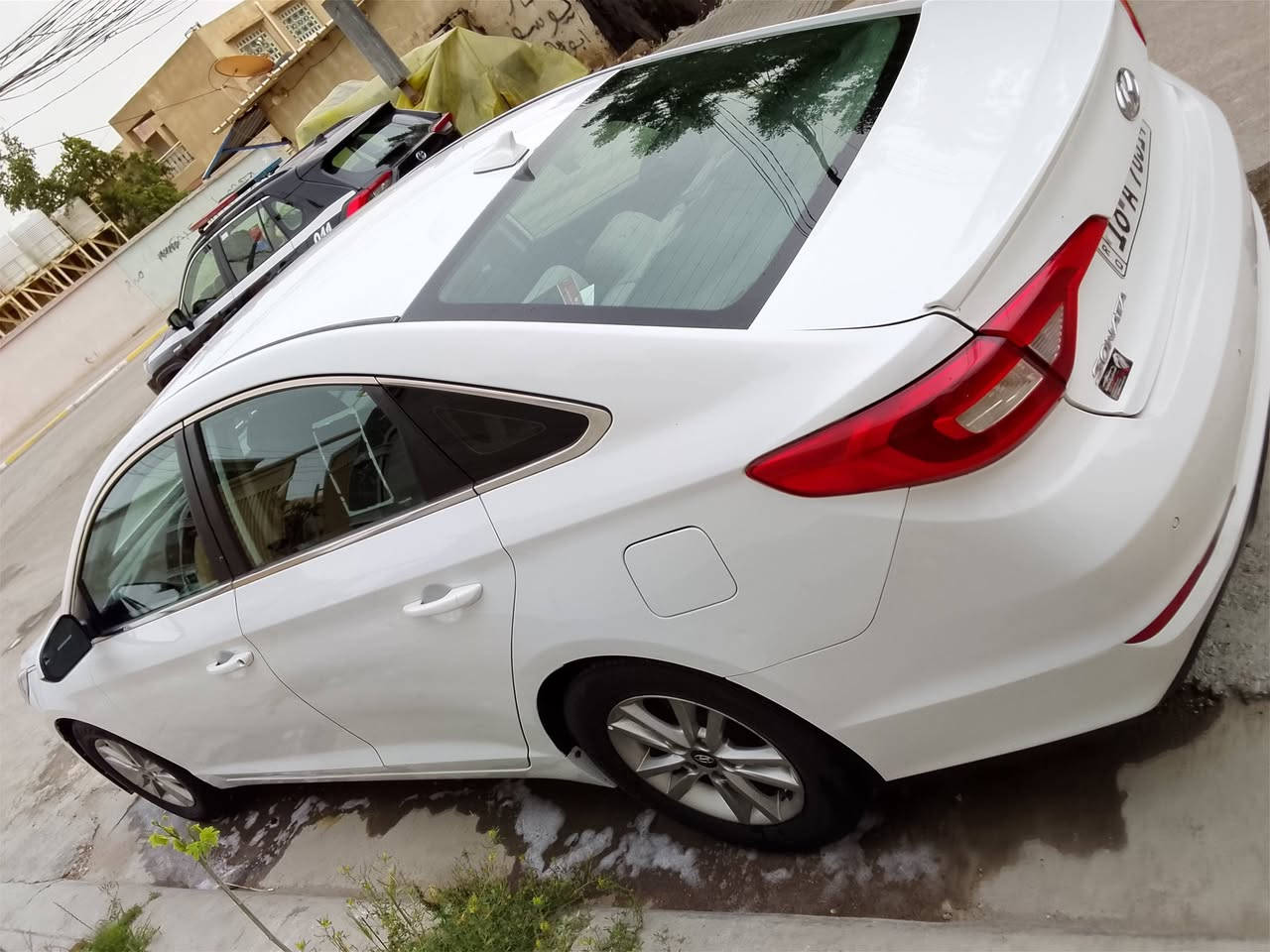 سلام عليكم للبيع سوناتا 15 لون صدفي وارد امريكي  رقم بابل حادث خلفي بجم كبس مكاني كربلاء *********** أسعر 115 بيه مجال
