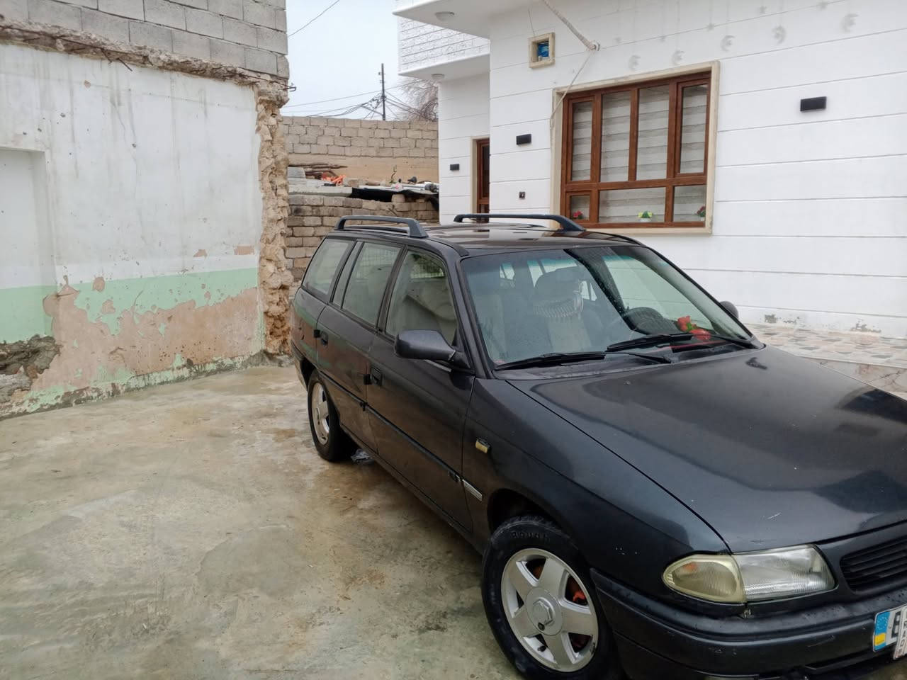 السلام عليكم وبل استرا ستيشن موديل 1996السعر 55ورقه بي مجال للطيبين سياره ورد ياباني محرك 20 لا صرف ولا نفخ سياره وضع شركة ستير بوار لون اسواد فحمي شرط اي خياس ما بي تدفيه شغال تبريد مو شغال نقص رهديتر مال تبريد باتري جديد يطارات خلفي جديد امامي نصف عنوان السياره موصل ايسر


**إذا كنت صاحب هذا الإعلان وتريد حذفه لأي سبب، رجاءا أرسل رسالة إلى الدعم الفني**