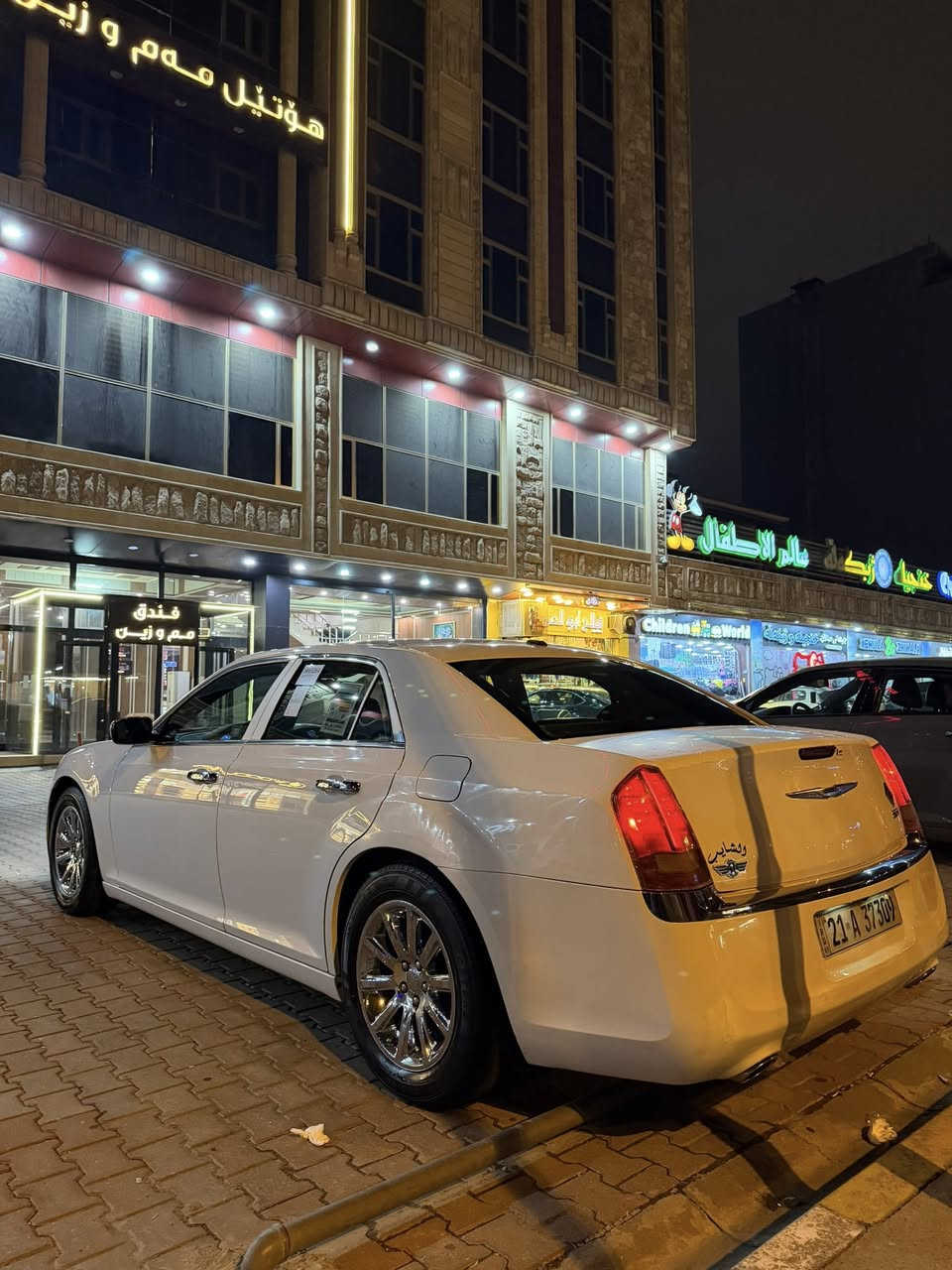 سلام عليكم كلايسر 12 
بيها باردين وبنيد مرخه فقط اصلي 
السياره جاهزه عل اخر حبايه 
بسمي ماشيه ١٤٠ 
السعر 180 
مكاني نجف كوفه 
***********
