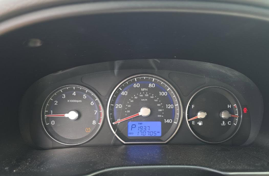 الله يبارك 👋🏻 من مشتريات امريكا 🇺🇸 علق ( سنتافي ) 🔥
📌النوع: Hyundai Santa Fe GLS                    
📌موديل 2012    محرك 24       
📌استيراد: امريكي 🇺🇸
📌العداد 170  Mile 📌
السعر 26.000 الف 💥 متبقي جمرك فقط / الدفع الحالي 17.500 الف كاش او مصرف  ، المتبقي عند الوصول  ( 1000$ دولار ☑️ 

ضمان كمبيو ومحرك ✅ 
 لمتابعة التميز والاسعار المنافسه اعجاب  للصفحه ومتابعه  ، 

للاستفسار والتواصل  هاتف 0922349815 و WhatsApp 📞

~~~~~~~~~~~~~~~~~~~~~
0914456205 📱
اسعار منافسة وخدماتنا مميزه تابع الصفحه💪🏻🔥


**إذا كنت صاحب هذا الإعلان وتريد حذفه لأي سبب، رجاءا أرسل رسالة إلى الدعم الفني**