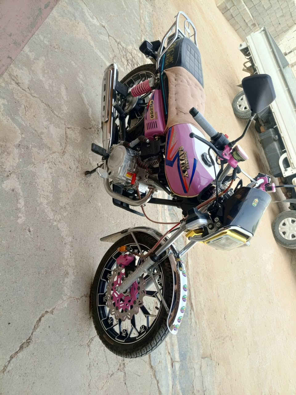 للبيع سيفان 25 كفاله عامه المكان الصفره السعر 775 وبي مجال  ***********
