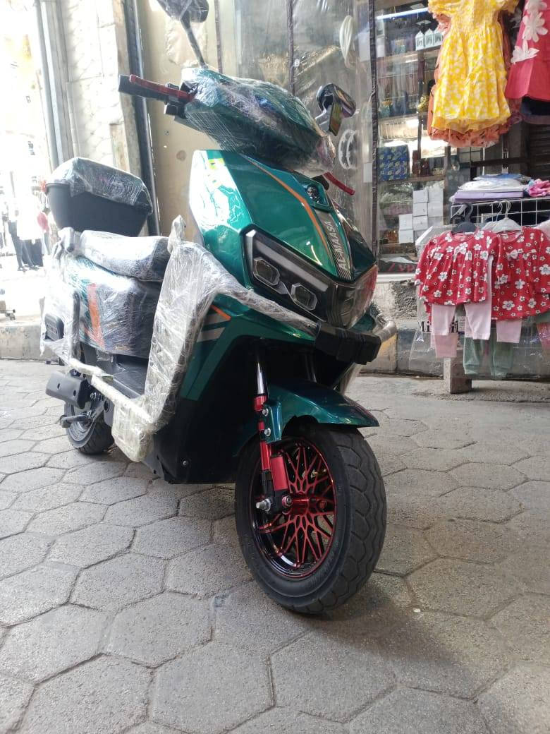 سكنس للبيع
٦ بطاريات
سرعه ١٠٠ 
اربع نمر
مثبت سرعه
دبل اشاره
كهربائيات كله شغال
السع ر ٦٦٠ وبي مجال


**إذا كنت صاحب هذا الإعلان وتريد حذفه لأي سبب، رجاءا أرسل رسالة إلى الدعم الفني**