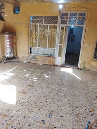 بيت للبيع مساحته 100متر في العبيدي شارع السينالكو التصوير واضح البيت ث...
