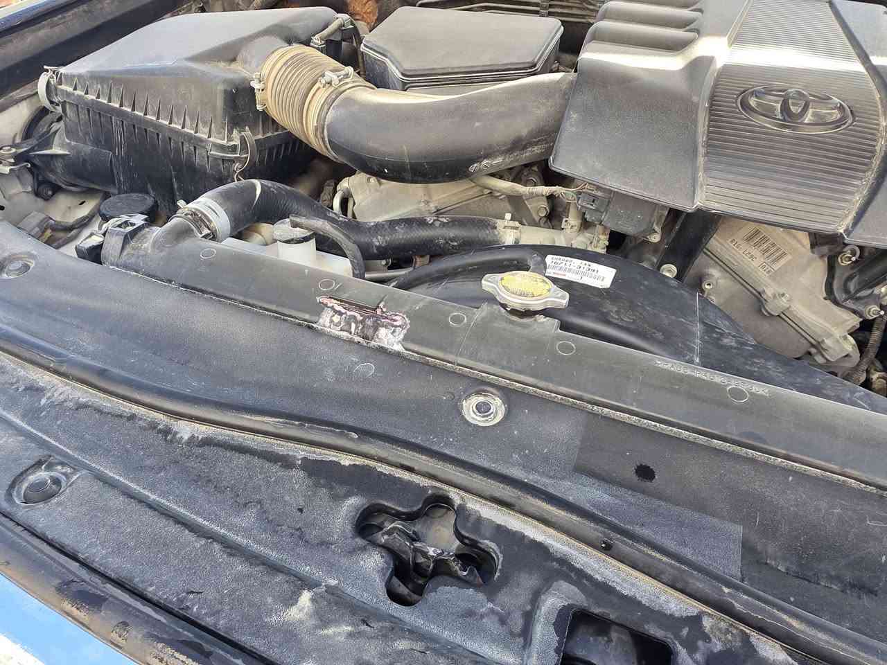 السلام عليكم لاندكروز ٢٠١٤ بغداد بريم سته سرندر محرك كير صدر مامتوحات بيهه صبقات موضحات بلمنشور العنوان ذي قار الرفاعي *********** و*********** السعر ٣١٠ وبهه مجال حك الجيه تراي كارتون
