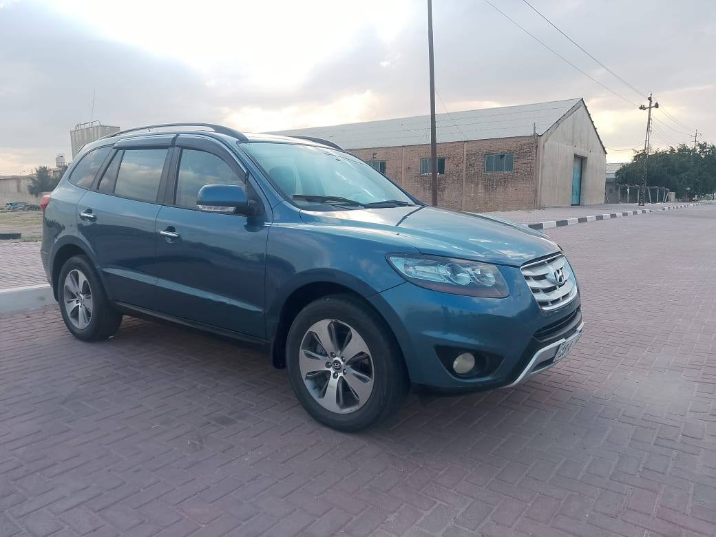 سلام عليكم سياره نوع سنتافي موديل 2012خليجي فول مواصفات واحد عله واحد فتحه شاشه كامره حساسات تحكم ستيرن جهتين خمسه ويل كب شاير مري تحكم مري كشنات كهرباي جلد تدفاه تبريد كشنات بصمه 6ستندر 7راكب 3قطع تبريد كفاله كير مكينه حداديه تخم تاير تبريد مكفوله من ضربه او تبدي بيه 3مكانات بصيطات جيلاتين اثر شخط العنوان كربلاء السعر25.بيها مجال بيع مباشر  البيع فقط اتصال على هاذه رقم ***********
