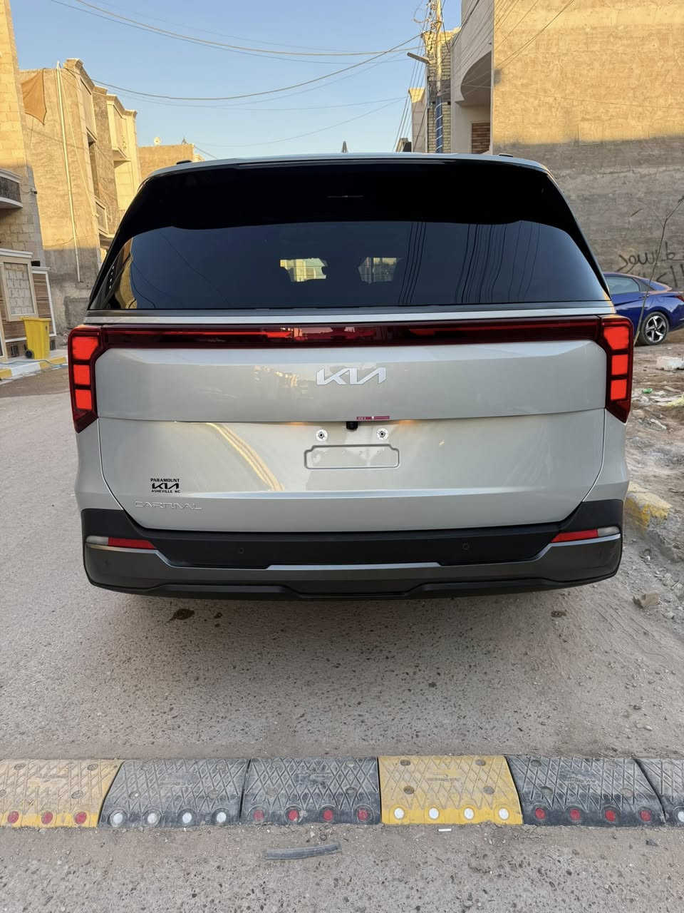 كيا كرنفال 2025 وارد امريكي  فول للأخير زيرو ماشيه 700 كيلو  حجم المكينه 6 سلندربدون ضرر تقرير سيول امطار تعمل وتسير 
سياره بحاله الوكاله بدون رقم بسمي مكان الساره بغداد 
سعر 310 وبيهه مجال ***********
