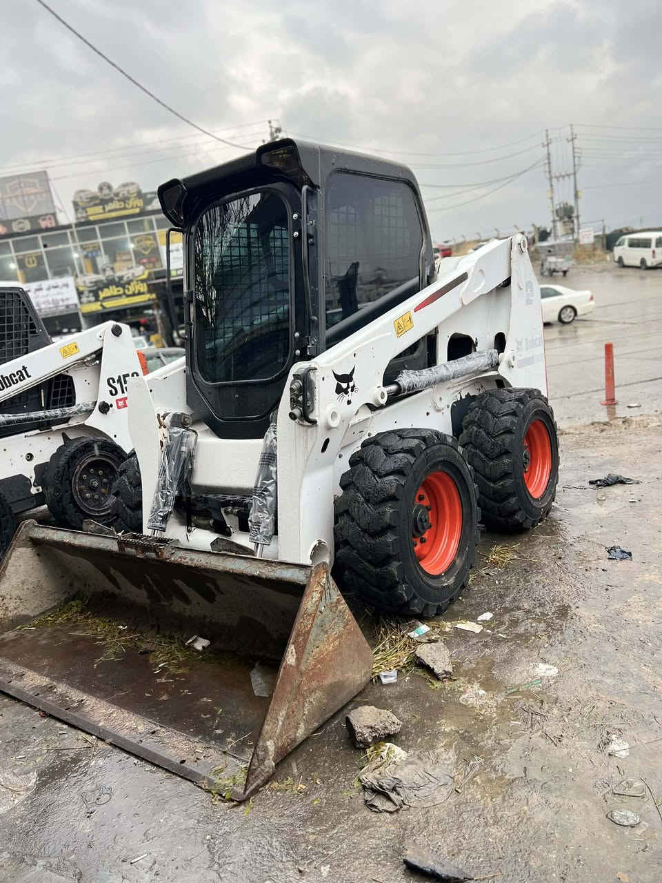 سلام وعليكوم بوب كات لبيع موديل 2013 شرط كفاله مكان سليمانيه حجم s630 ***********
