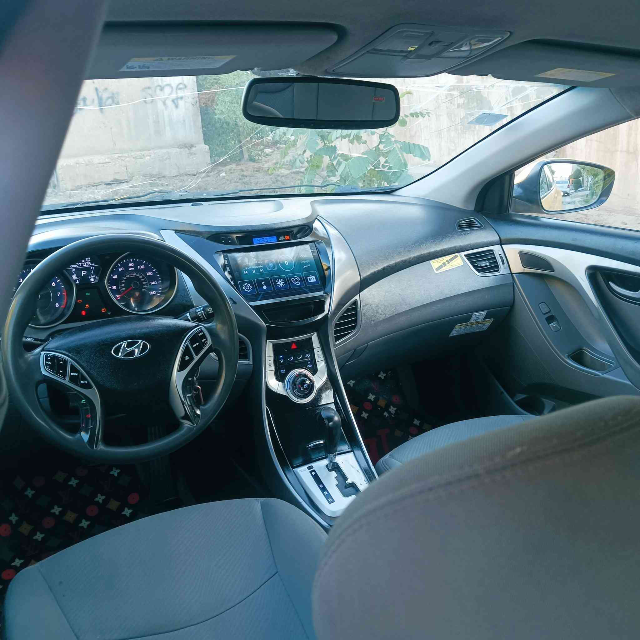 اللهم صلي على محمد وال محمد 
السلام عليكم النترا 2012 وارد امريكي ليبل واحد حادثه موجود بلصور رقم ديالى مشروع وطني باسمي سنويه ورقم انكليزي باقي عل استلام السياره جاهزه مبدل مكينه وكير جدد 1800 دوش  توني شادهن صدر امامي خلفي جديد تدفأه 🔥 تبريد ثلج ❄️ تخم تاير السياره مكفوله عده حادثه مكانه بغداد ***********
