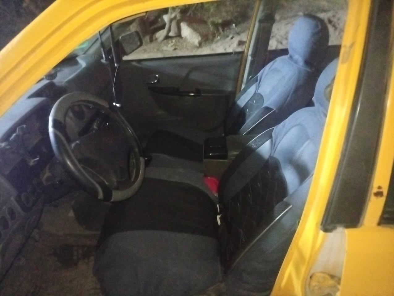 السلام عليكم
اخوان سايبا موديل 2012 سياره تخم تاير امامي كشنات جدد محرك كير خير من الله السياره تصعده وتروح سعر 25 ورقه الرقمـ*********** مكاني بغداد الجادريه
