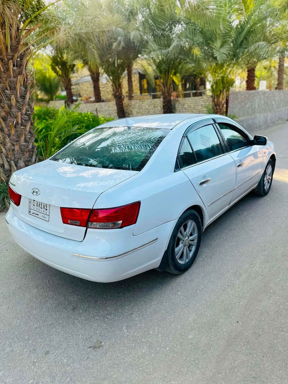 للبيع سوناتا 2008 خليجي مكينه 2400 دوش. 
بيها صبغ حزام فقط بدون ضربه قويه بدون دواخل.
رقم بغداد الماني سنويه لل 2027 تحويل مباشر. 
سياره نظيفه وجاهزه من كلشي مال جناي ما بيها نقص. 
مكينه كير جديدات تبريد تخم تاير كهربائيات كله كفاله.  
(السعر 79$وبيها مجال للشراي) العنوان بابل الهاشميه.  
،،،
(( *********** )).
