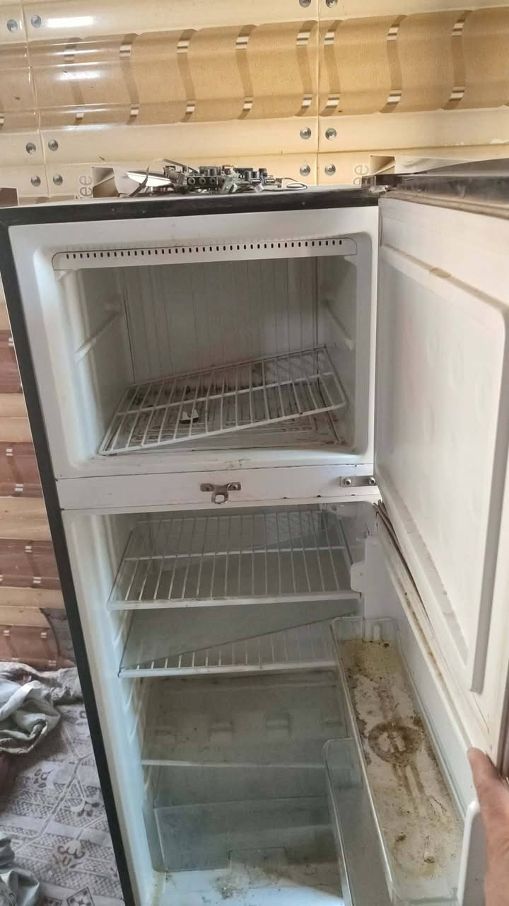 مجمده عوزه بس غاز ماعرف منين صار تهريب غازه ثلاجه بيه عطل بصيط اوتماتيك صير بل ماطور عطل بس


**إذا كنت صاحب هذا الإعلان وتريد حذفه لأي سبب، رجاءا أرسل رسالة إلى الدعم الفني**