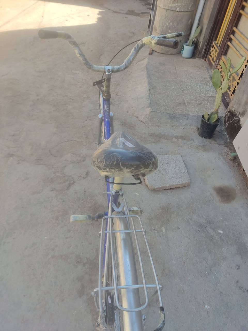 ألسلام عليكم باسكل حجم 26 تايرات جدد سوبايه جديده خفيف ريشه بريك خلفي ألسعر 55وبي مجال مكان كربلاء السواده ***********
