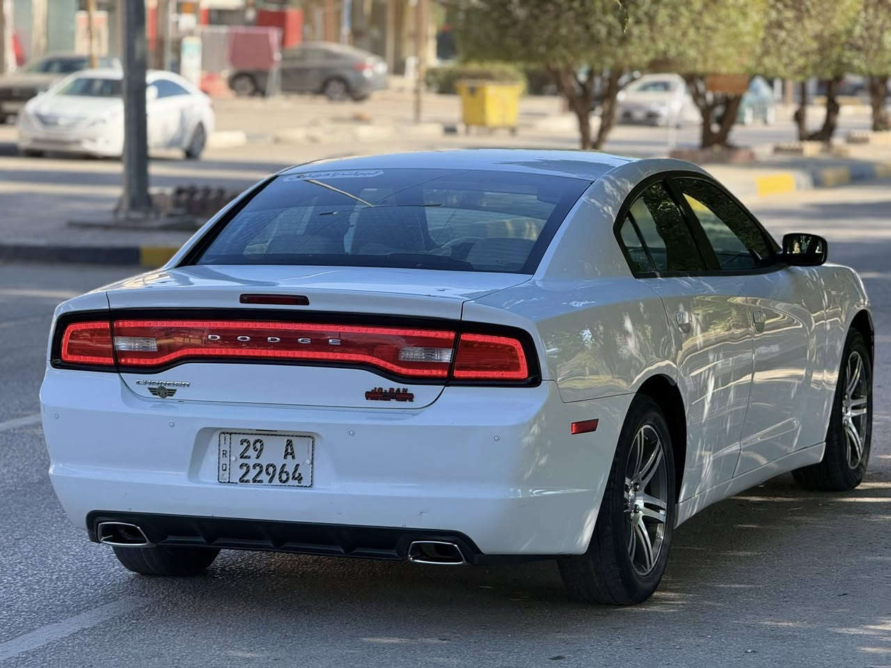 سلام عليكم البيع 

جارجر مديل 2013بيه بس بنيد وربع جاملغ بس بدون داخل شراط بدون يرباك والبقي كفاله عامه ضربه وصبغ وبارد ومحرك كير حداديه تبريد تخم تاير خير من الله السياره كلش كلش جديده ماشيه113الف حقيقي شرط اسبيره مانزل مامشتغله على الخط ابد السياره على وضع الشركه شرط كير طياره 8نمر شاشه جبير تشغيل عن بعد ويل كروم محرك 3600يعني 6اسلندر السياره بلعفيه على الياخذه ماشاءالله عليه كلش نضيفه داخل بيجي وصور هسه طكيتله رقم انكليزي بسمي تحويل مباشر السعر 155هاتف ***********موقع السياره كربلاء
