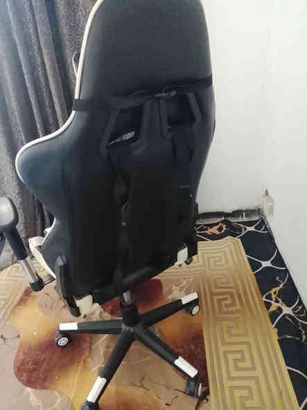 كرسي كيمنك للبيع سعر150 عنواني دوره حي صحه رقم مبايل ***********
