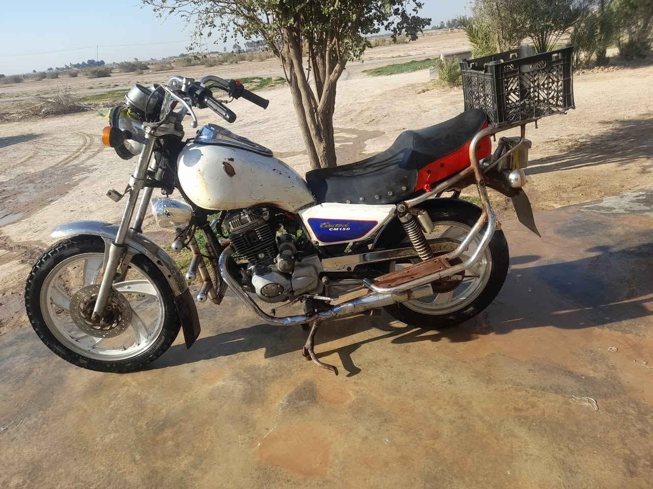 يالله توكنه على رزقك يارب: اسلام عليكم  دراجه جني موديل 10 دراجه شغاله خير من الله شلعه ومعدل بس نقص ابريك خلفي القبق ول بانزات طكت عندي ومابدلت وصجمات سلف وبس اصجمات اسلف موجودات بس انته شدهن  وكل نقص مابيه كهربايات كله شغاله مكان ديالى كنعان سيسبانه اسعر (200)وبيه مجال بدون اوراق كفاله عامه /***********
