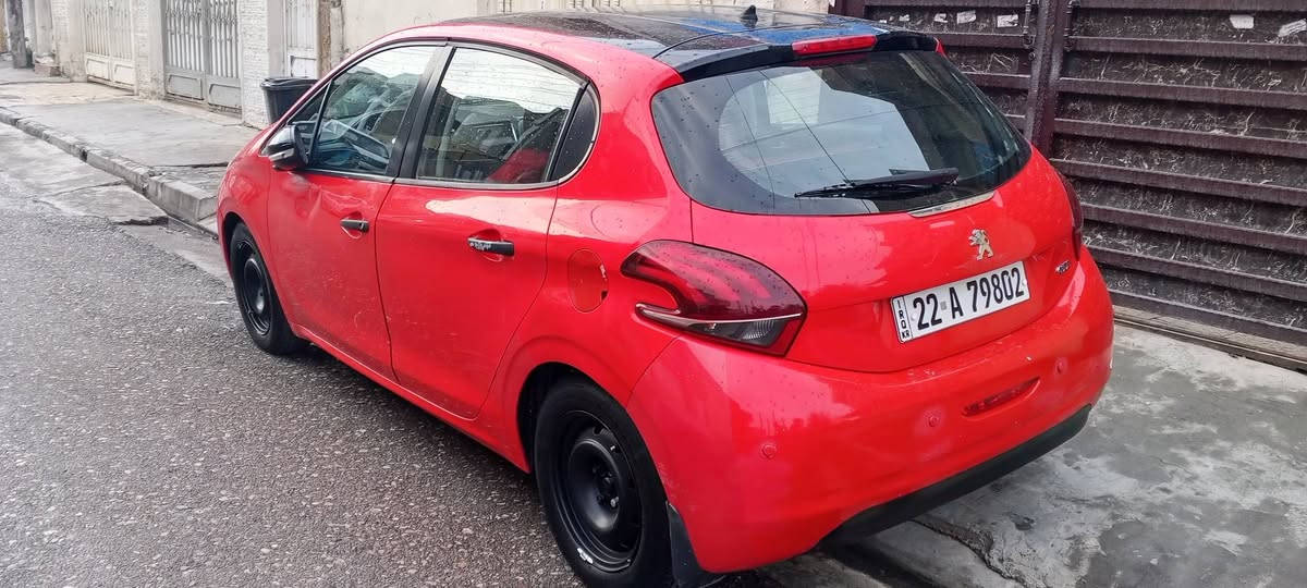 بیجو 208 کیر اوتوماتیک مودیل 2016 صبغ عام تغیر لون من الاسود الی الحمر بدون حادث كیر محرك بشرت سنوي جديد لعد 2028 رقم اربیل دولي تحويل بشرت علیها غرامة 250 الف سعر 49 بیها مجال قلیل مکانی اربیل *********** کورک واتساب
