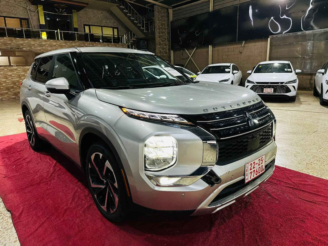 🔴(فرع كركوك) 

🟢Mitsubishi Outlander 2024 SE 🟢

حجم المحرك 4 (2.5L) 

عداد المسافة 7251 mile

🔴(السعر/18500 $)

🔴المواصفات :

بصمة تشغيل
بصمة ابواب
المرايات شفط  
كاميرات محيطية
رادار امامي (تحديد مسار)
رادار جانبي (نقاط عمياء)
رادار خلفي (تحذير من الاصطدام)
تبريد قطعتين لمس
تحكم وضعيات القيادة...Drive Modes 
كشنات قماش وجلد+تحكم كهربائي 
شفتات + تحكمات استيرن
استيرن تدفئة  
هاند بريك بصمة
اوتو هولد Auto Hold
مانع انزلاق+ABS
شاشة كبيرة لمس+كاميرا
حساسات خلفية
منافذ AUX+USB
وبقية المواصفات المعروفة

🔴(العنوان/كركوك شارع المعارض)
                - - - - - - - - - - - - - - - - - 

🔴للاتصال/

فيصل
***********

محمد
***********
