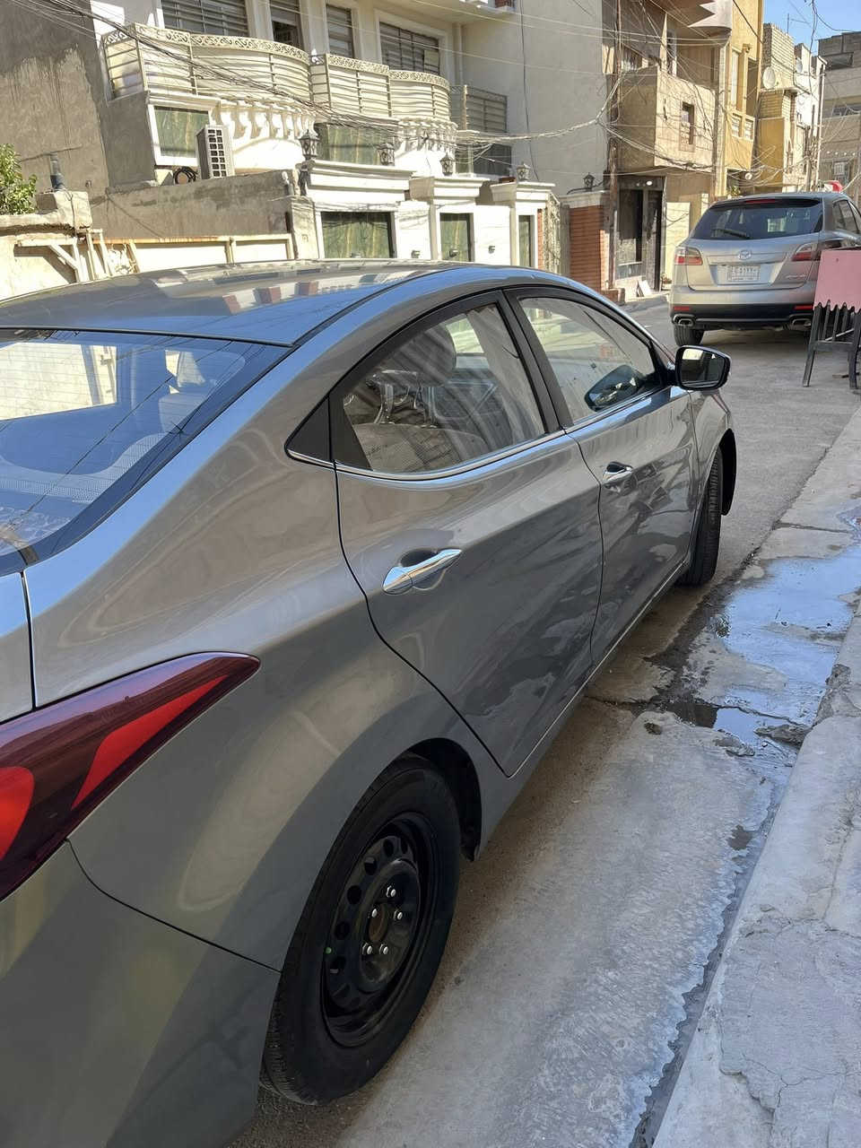 النترا افانتي خليجي 2016 مكفوله من الصبغ محرك1600جي دي اي  السعر 110 $ ***********
