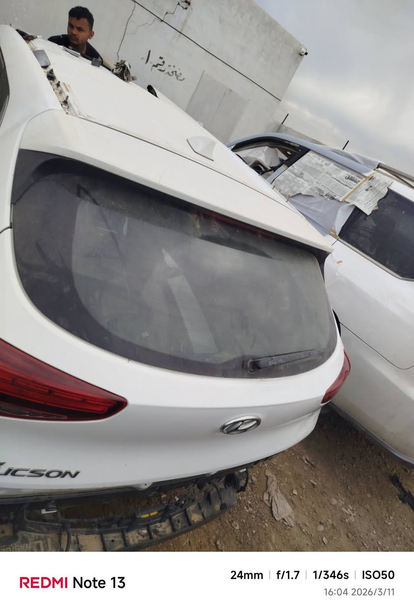 السلام عليكم
للبيع موديل ١٩ خليجي ماشية ١٠٥
بيها حادث وحالياً بالتصليح 
السعر ١٥٠ 
***********
بابل الحلة شارع ٦٠
تحياتي
