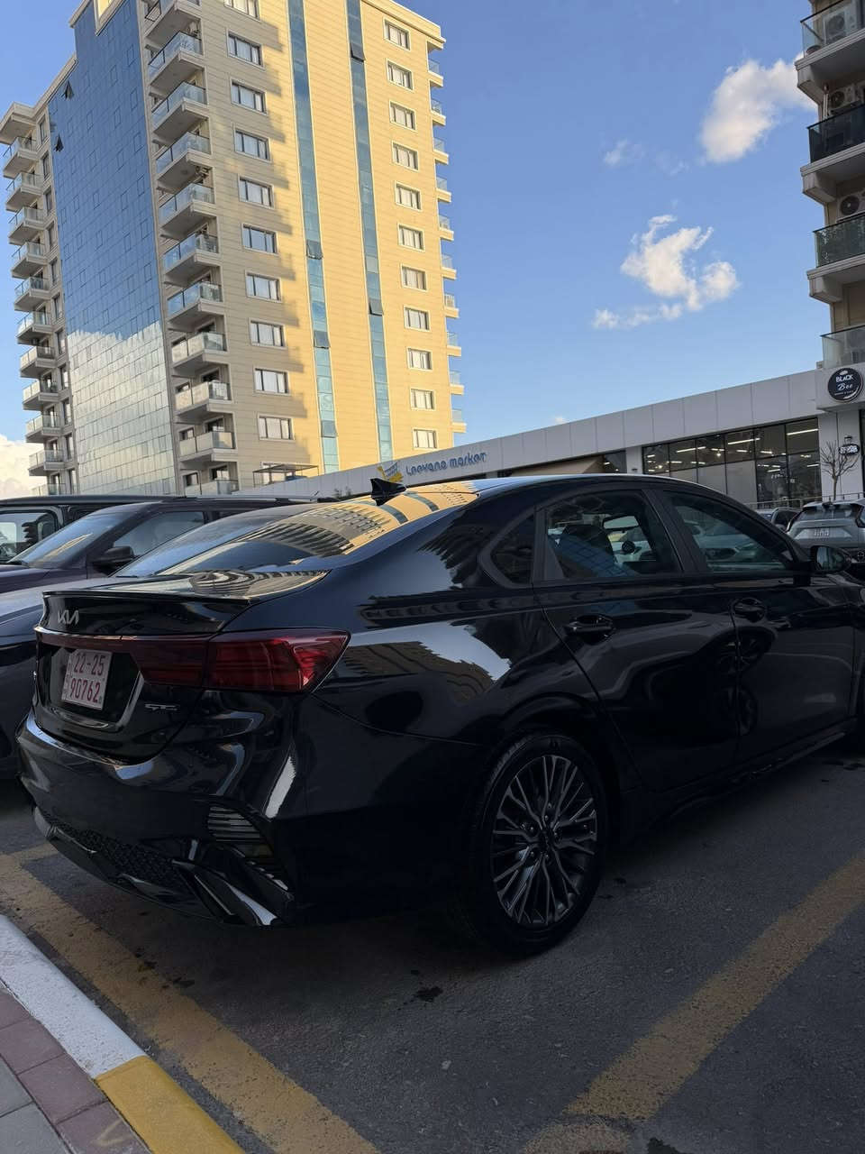 جيتي لاين فول الفول 1/1
2023
فقط جاملغ بدون دواخل 
بدون ايرباك
3 انضمة قيادة
اوتو هولد 
هند بربك بصمة
فتحة 
ماشية 25 الف مايل 
رادار امامي خلفي 
رادار جانبي 
توقف ذاتي 
📞***********
واتس اب ***********
السعر 165 بيهه مجال
