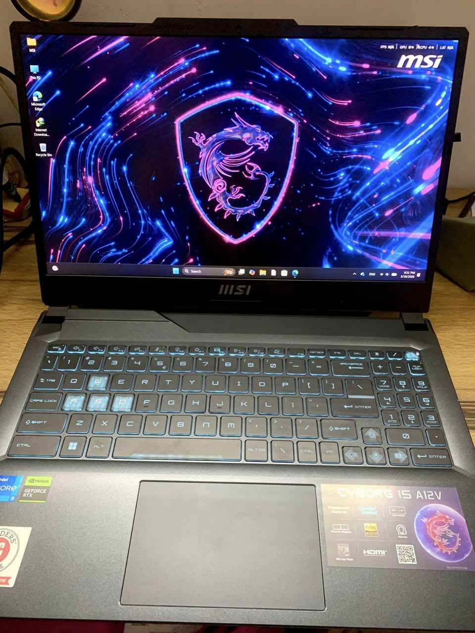 السلام عليكم ورحمه الله
لابتبوب الكيمنك الاحترافي من Msi باحدث فئاته السايبورغ 1S

اللابتوب بنضافه جدا عاليه مستخدم قليل مضمون من اي خلل
ياتي بالعتاد الاتي
شاشه حجم 15 انش ألوان 100%SRGB ثن بازل خامه Led بمعدل تحديث 144Hz
معالج احترافي من انتل 
Core i5-12650H -5.20GHZ BOOSTED
من الجيل الاثنا عشر فئه H للاداء الثقيل
كرت الشاشه عملاق من
Nvidia RTX 4060-8GB DLSS + frame gen
بحجم كرت شاشه 8GB ممتاز 
رامات 16GB نوع DDR5
هارد سعه 1TB SSD كلاهما قابل للتطوير
كيبورد ضوئي وبطاريه تستمر ٤ ساعات عمل
اللابتوب الترا سلم جدا نحيف بوزن جدا خفيف

اكيد اللابتوب احترافي بكافه الكيمنك الثقيل وبرامج المونتاج و الهندسه

السعر  مليون و ١٤٠ الف فقط
بغداد قرب البياع ويوجد 🚚 
للتواصل***********
