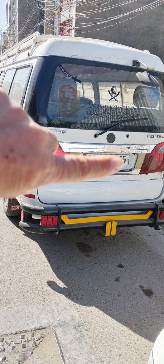 سلام عليكم مرخصة مدير الكروب فتون موديل 2015بسمي حره مكينه وكير واكسن خيرمن الله سياره حلوه وجاهزه سعره 72وبيه مجال***********العنوان بغداد البياع حي شهداء
