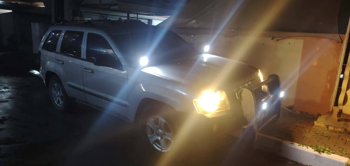 سلام عليكم خالي جيب لاريدو 2007 سياره 
  سياره مكينه 4700   سياره بدون ضربه والقطع المصبوغه  اثر جراد  مكينه كير حداديه كهربيات كله جاهز تبريد تتفه جاهز 
لمواصفات 
مثبت سرعه  مري متحرك 

دواخل جلد سياره فول عده الفتحه 

سعر 100 وبيه مجال مال بيع الي يحب يتفضل خاص
